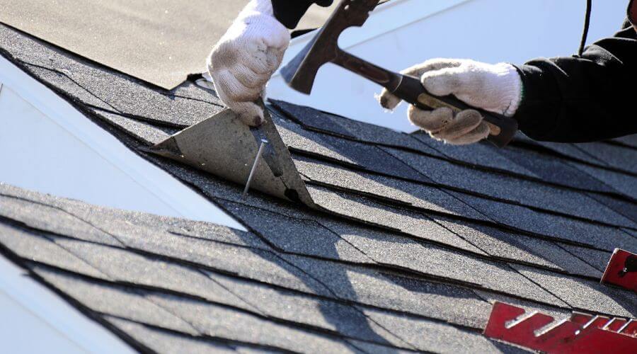 Professional gutter cleaning in Iberia, OH